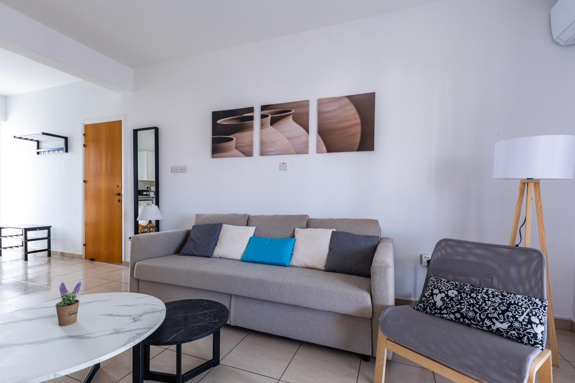 Beautiful 2 Bed Apartment In Paphos Cyprus Exterior foto